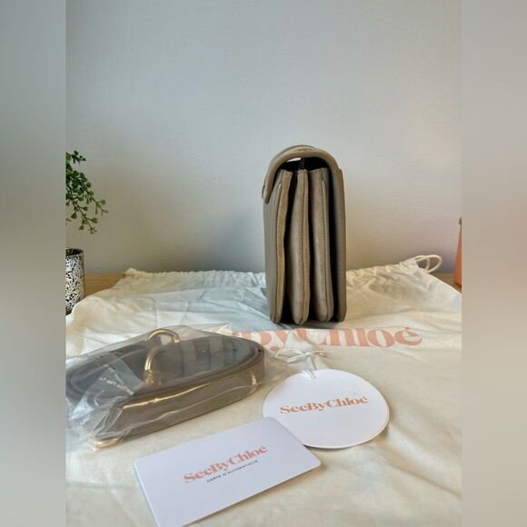 SEE BY CHLOE Hana shoulder bag, grained and suede cowhide with adjustable strap - Picture 6 of 11